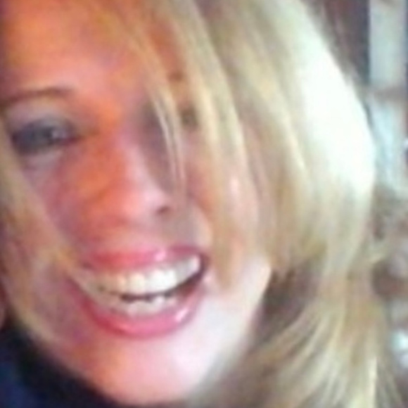 Meet your Posher, Sandra - Picture 1 of 1